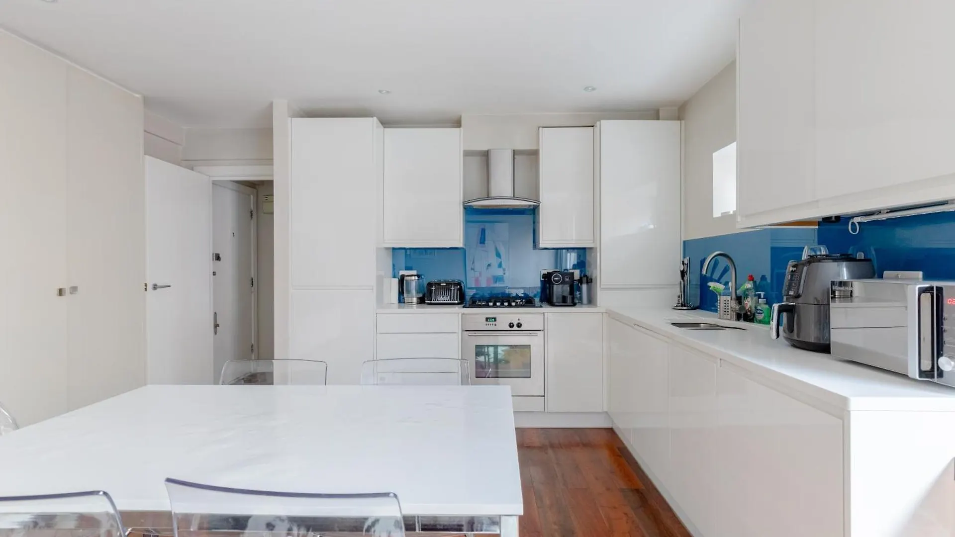 Chic High-End 1Bd Flat - Near Borough Market! Londýn